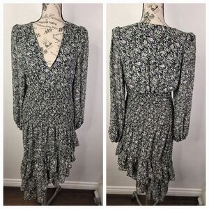 ASTR the Label Maxi Dress Small Tiered Long Sleeves Floral Cottagecore Bohemian
